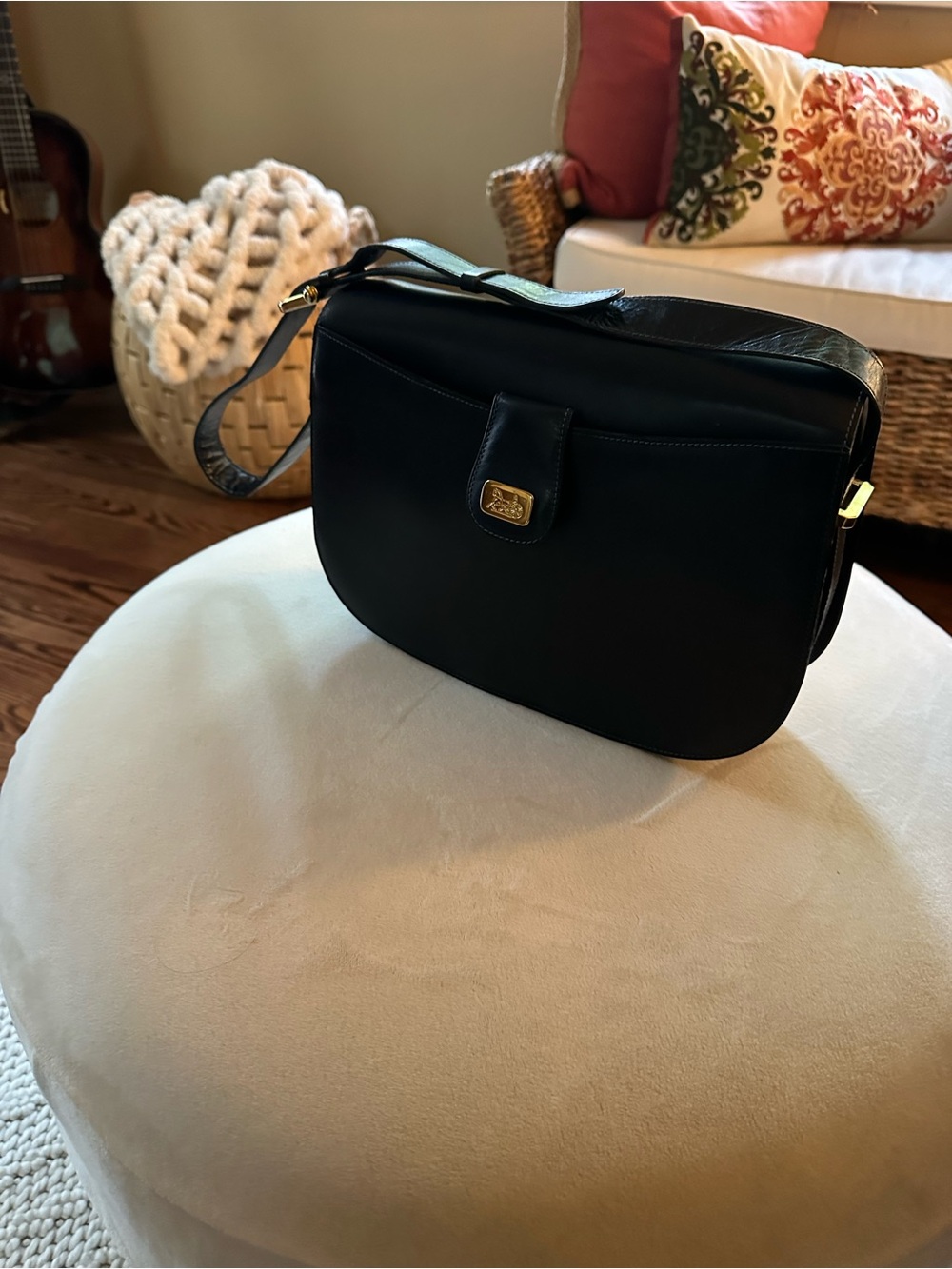 Classic Celine Navy Box Leather shoulder Bag